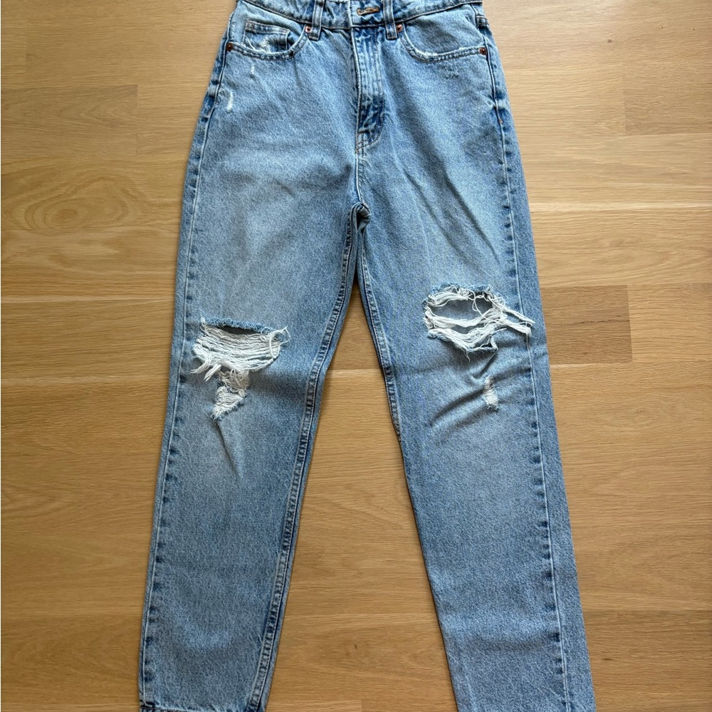 Zara Distressed Denim Boyfriend Jeans